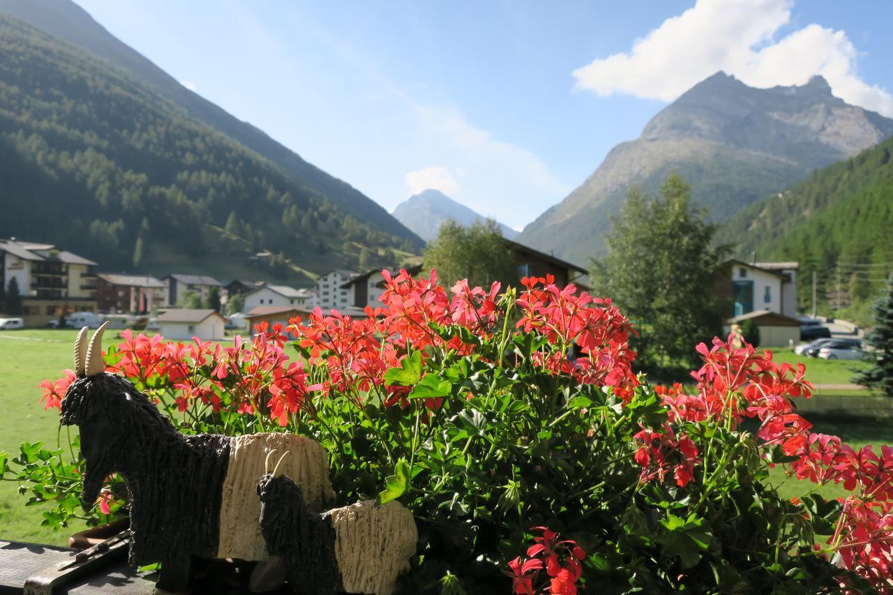 Ferienhaus Alea Saas-Grund Kültér fotó