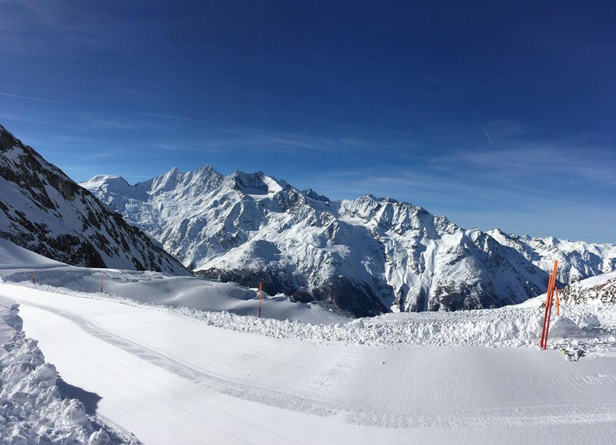 Ferienhaus Alea Saas-Grund Kültér fotó